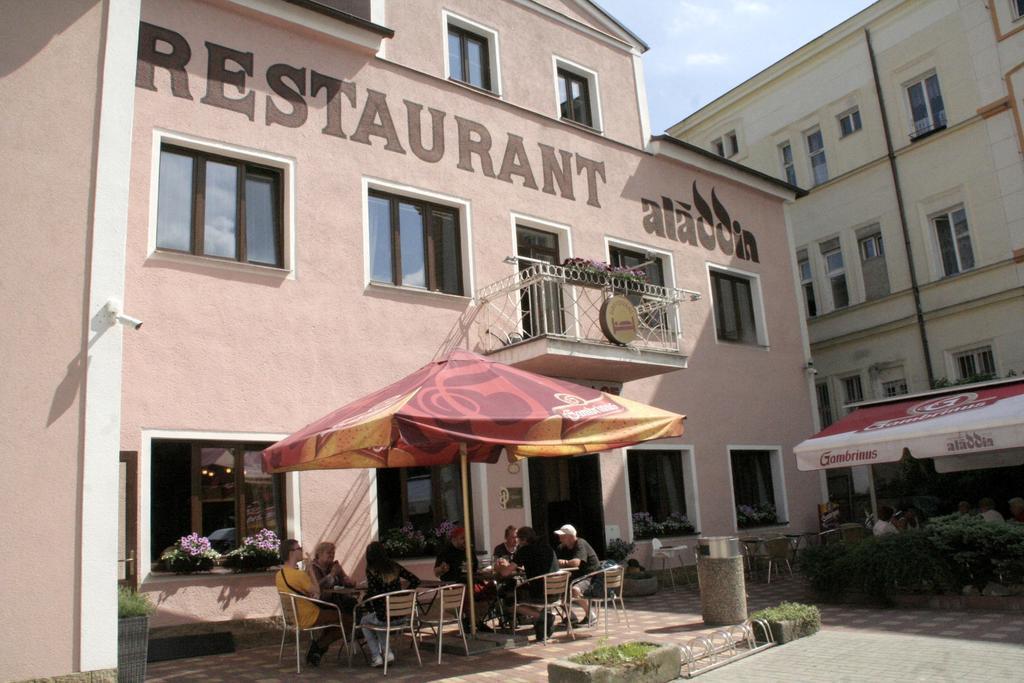 Penzion Aladdin Teplice Exterior photo