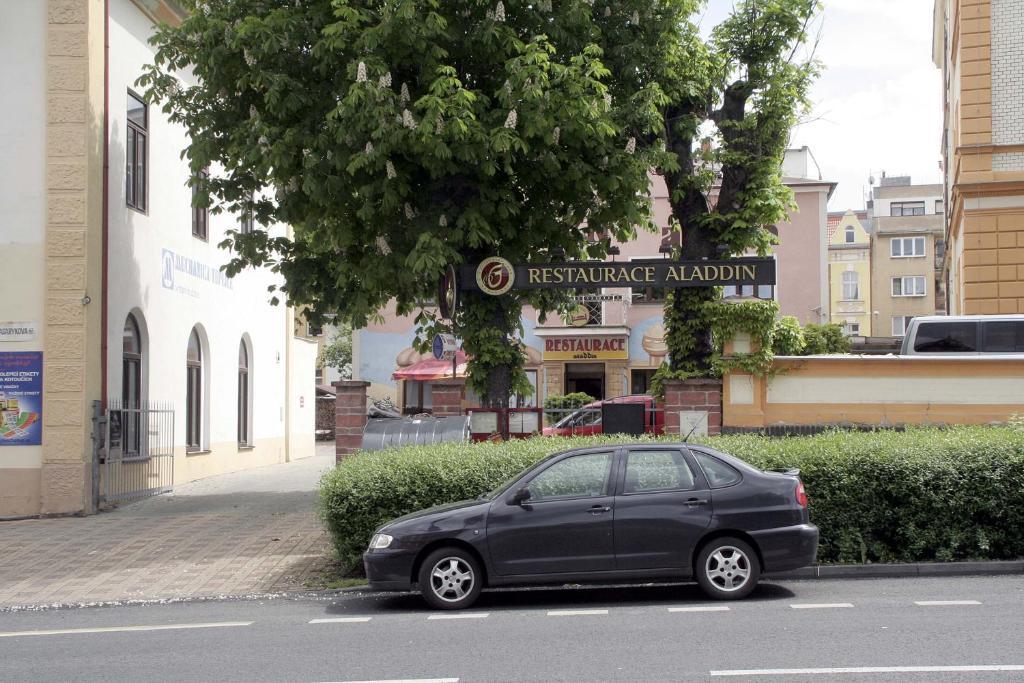 Penzion Aladdin Teplice Exterior photo